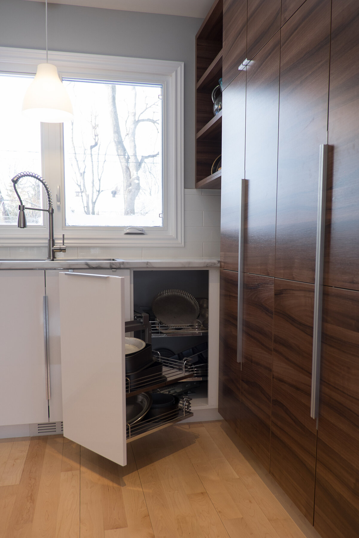 MCM Designer Kitchen Remodel Alta Vista (8)