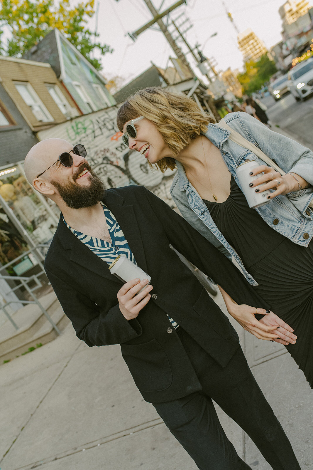 toronto-city-elopement-kensington-market-freespirited-romantic-fun-authentic-wedding-photography-2686