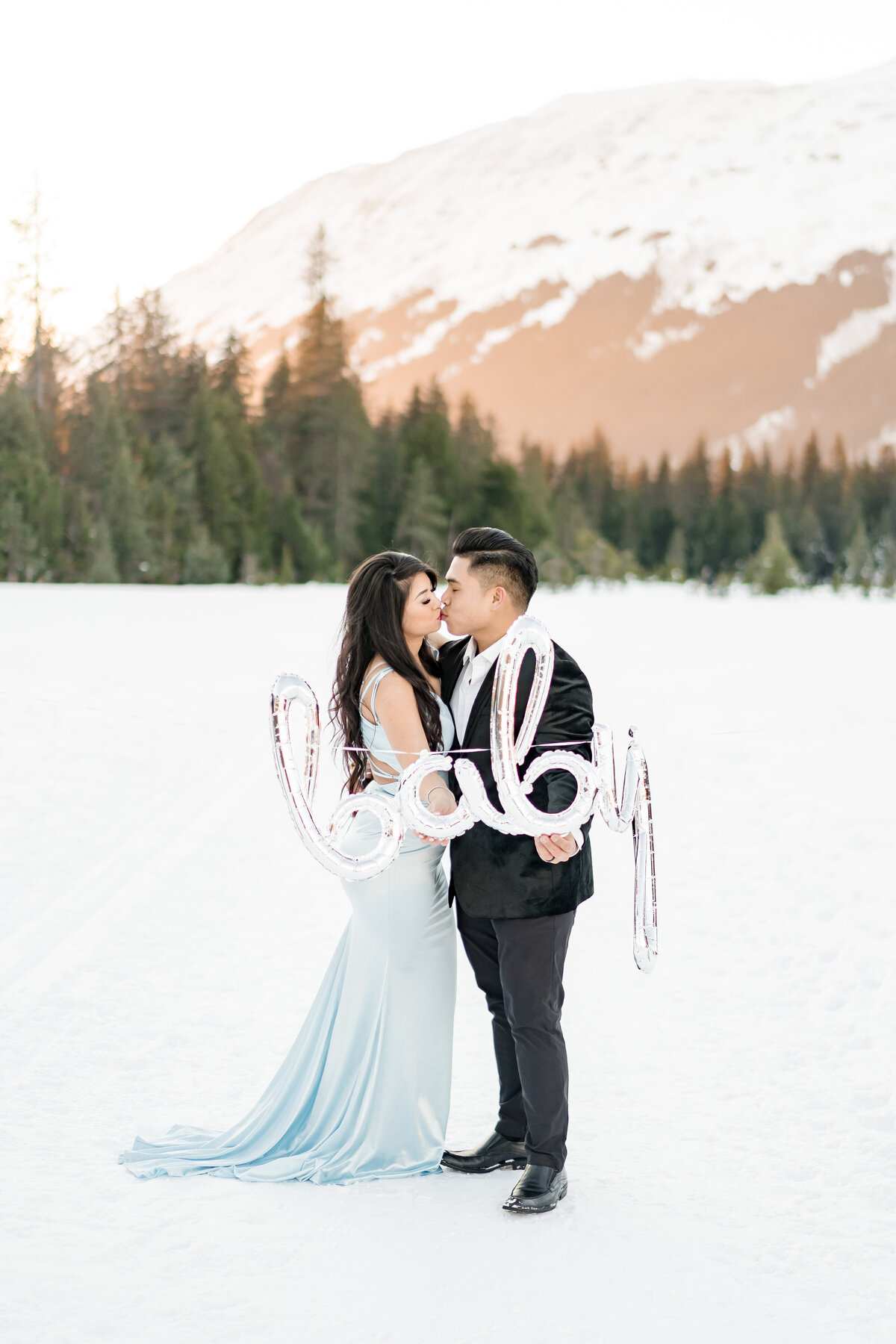 Alaska-Engagement-Photographer-65