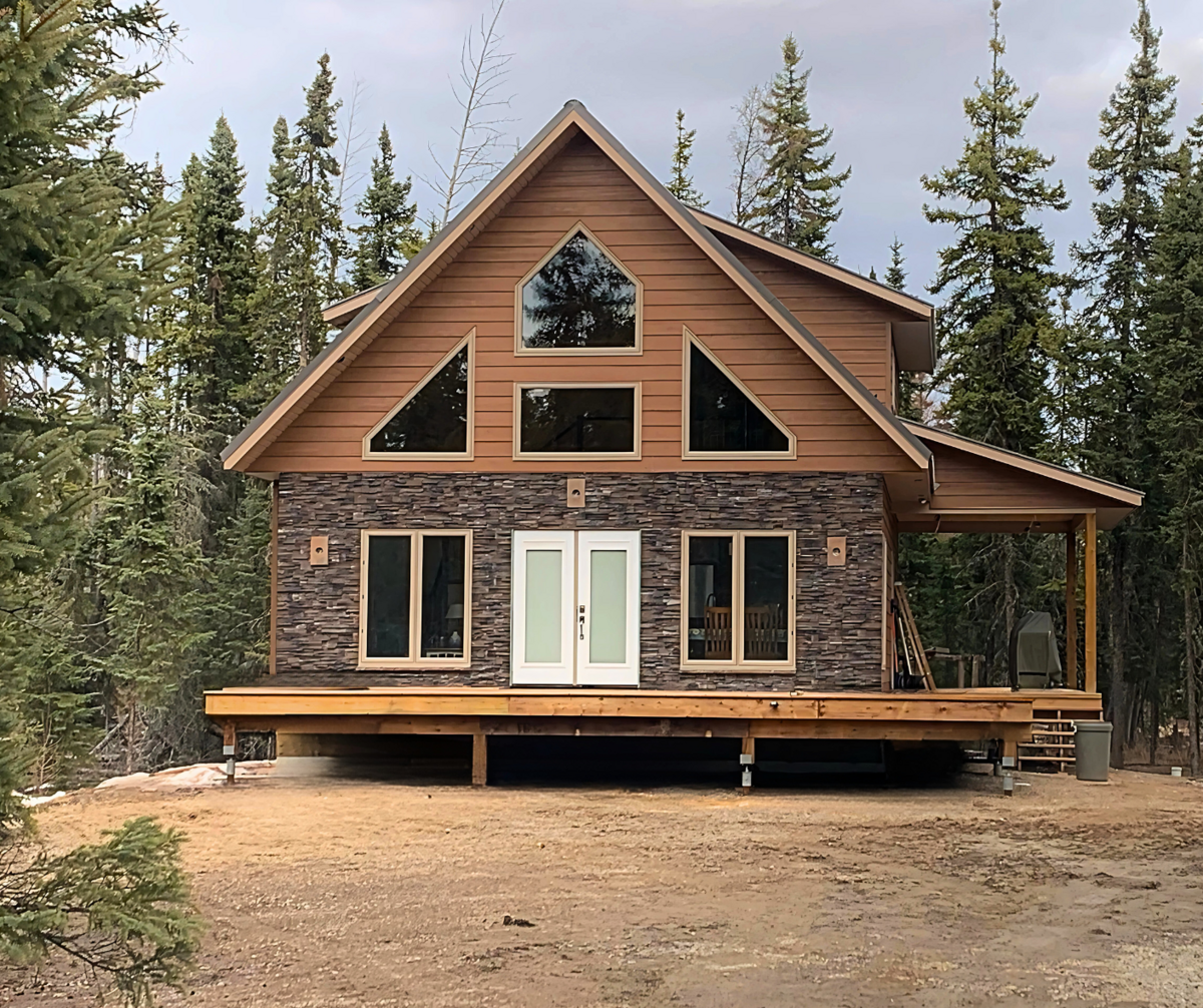 Candle Cake Cabin Exterior