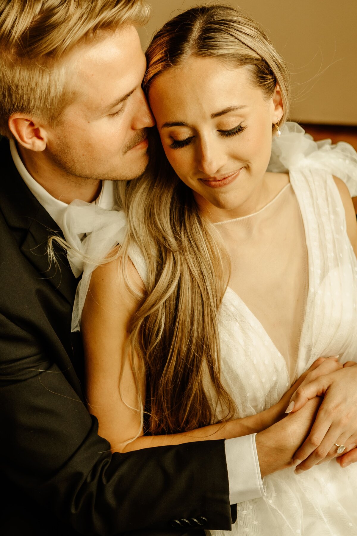 chic-downtown-wedding-20