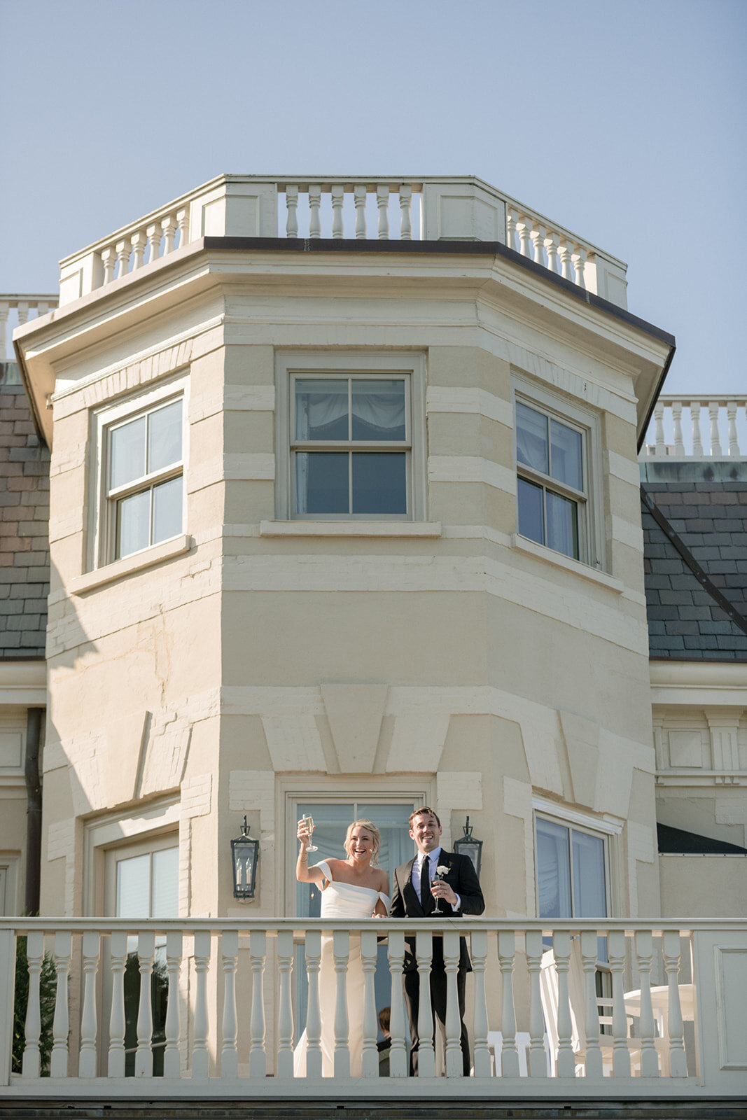 Wedding_Chanler Cliff Walk_Newport Mansions_RI__412HBC_5075©HilaryBlock