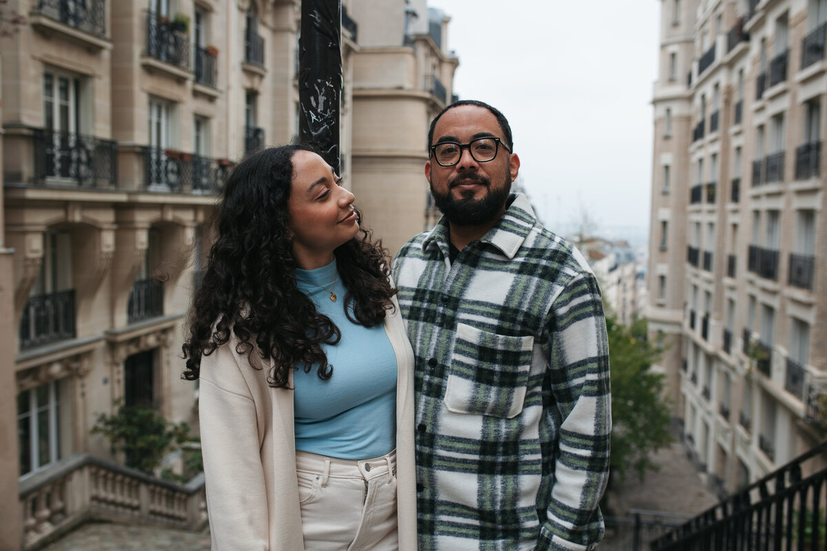 Couple Photoshoot in Paris