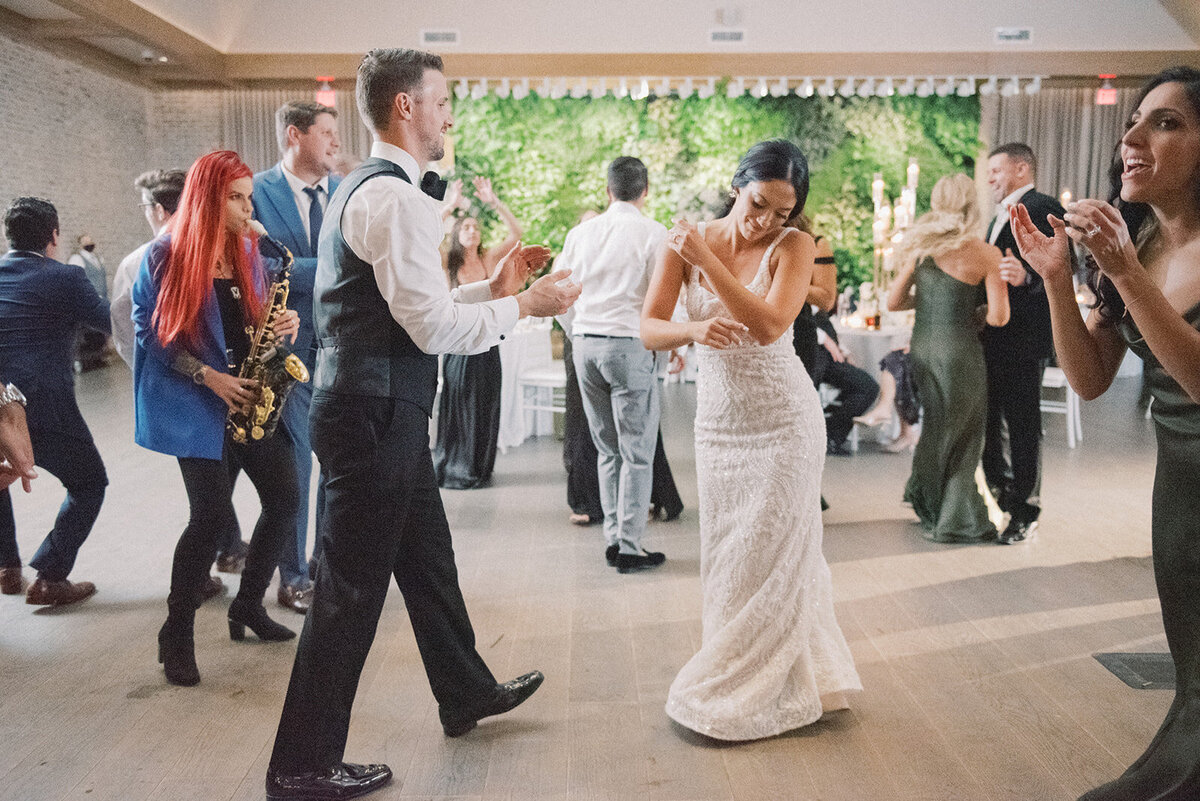 Wedding-Dancing-Continues-Natirar-NJ-Wedding-Photographer-026_websize