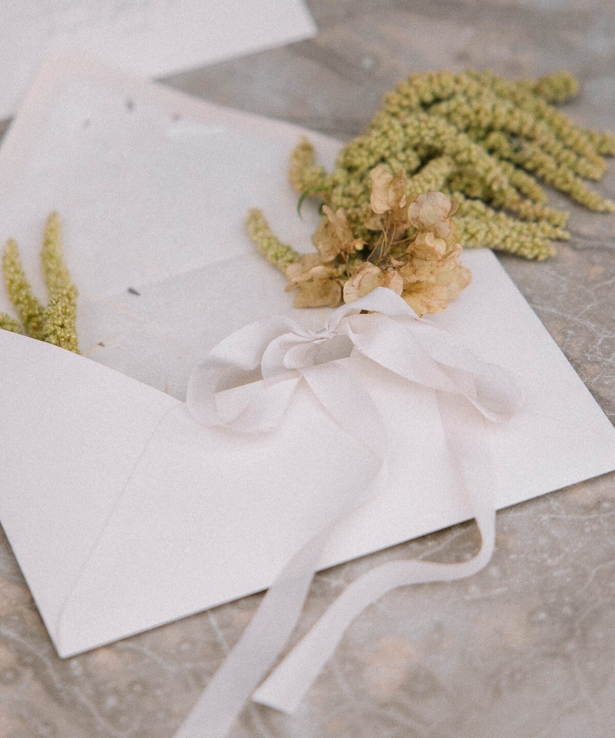 NikaHelgesonPhotography-CanadaWeddingPhotographer (61)