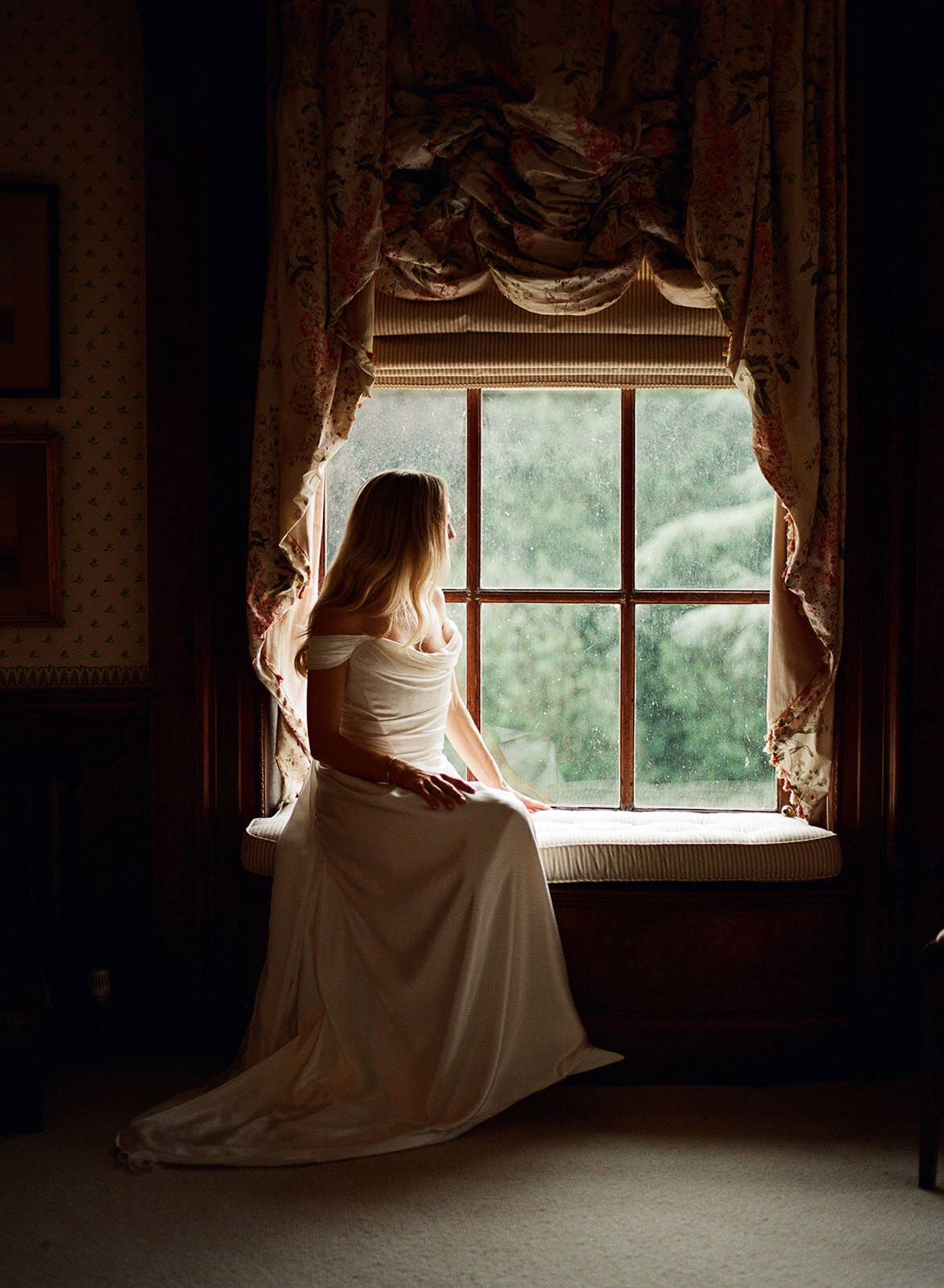 Summer-Estate-Wedding-In-English-Countryside51