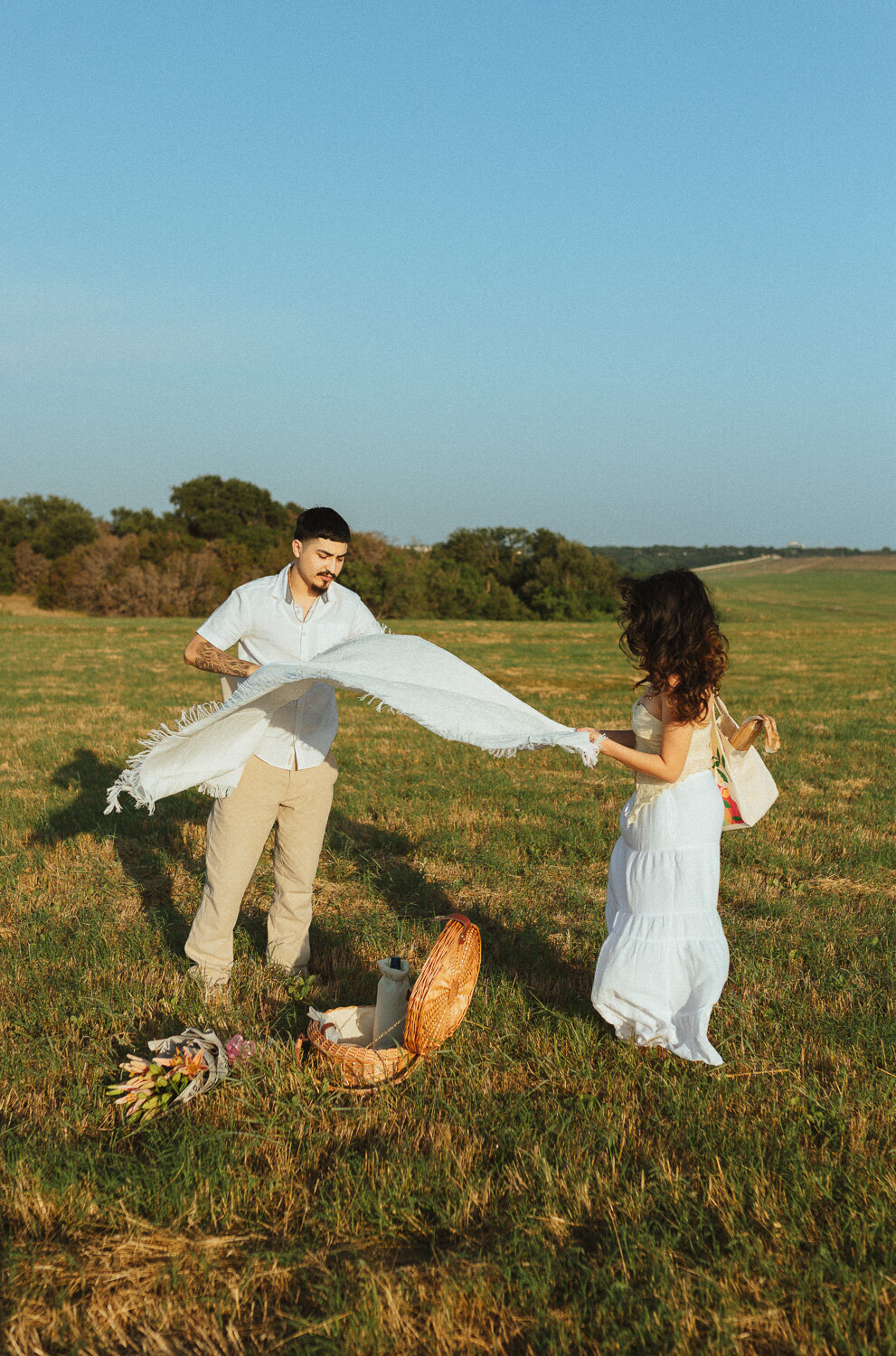 texas-golden-hour-couple-shoot-11