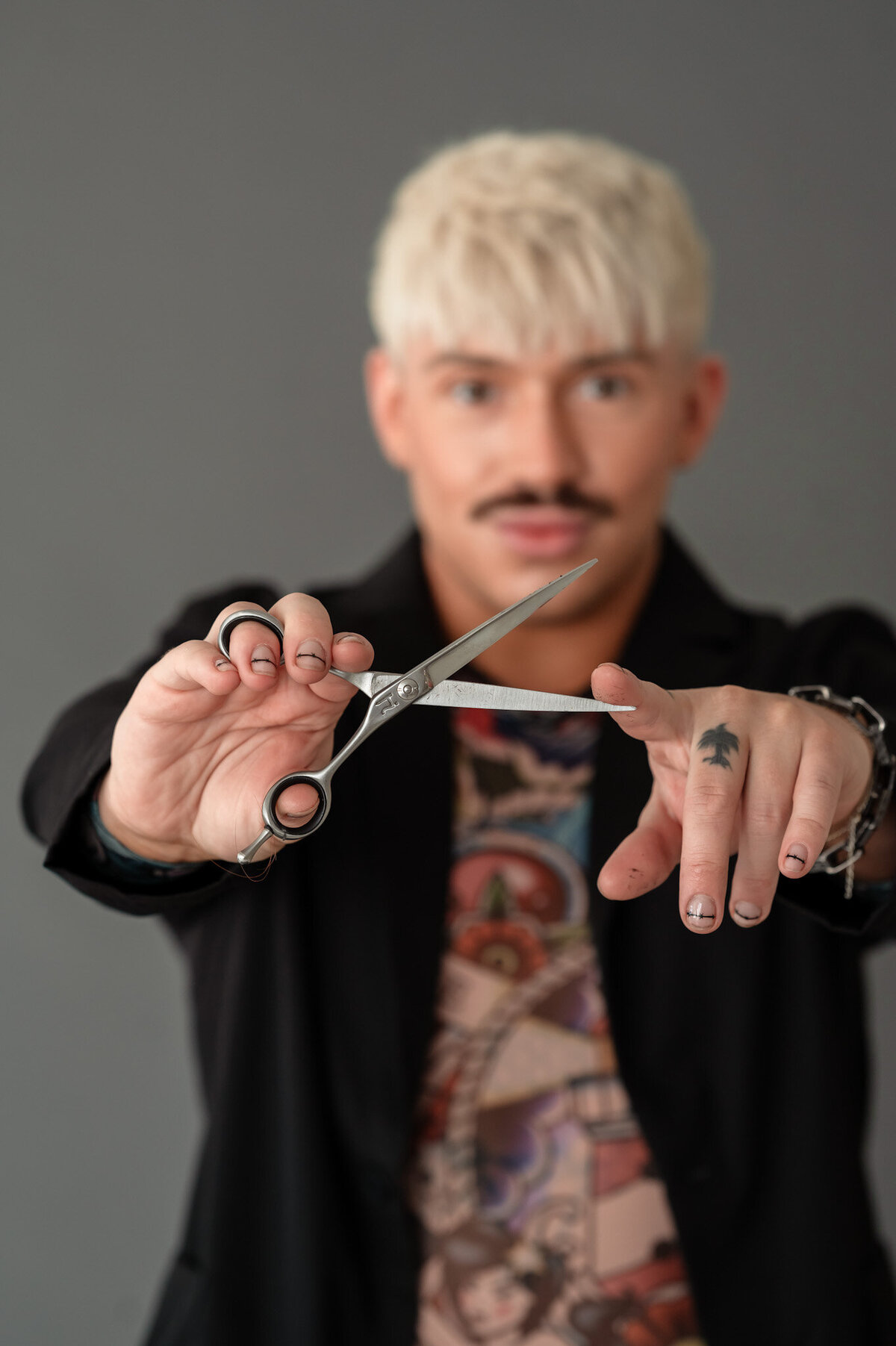 jacksonville-branding-photos-handtiedbyhim-hair-stylist