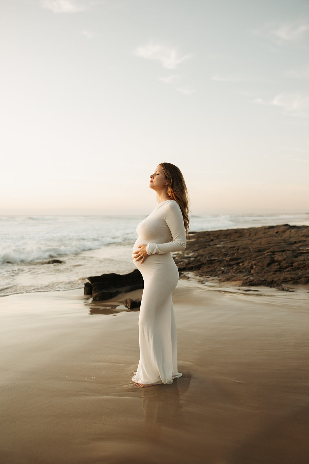 Sunshine Coast maternity photographer