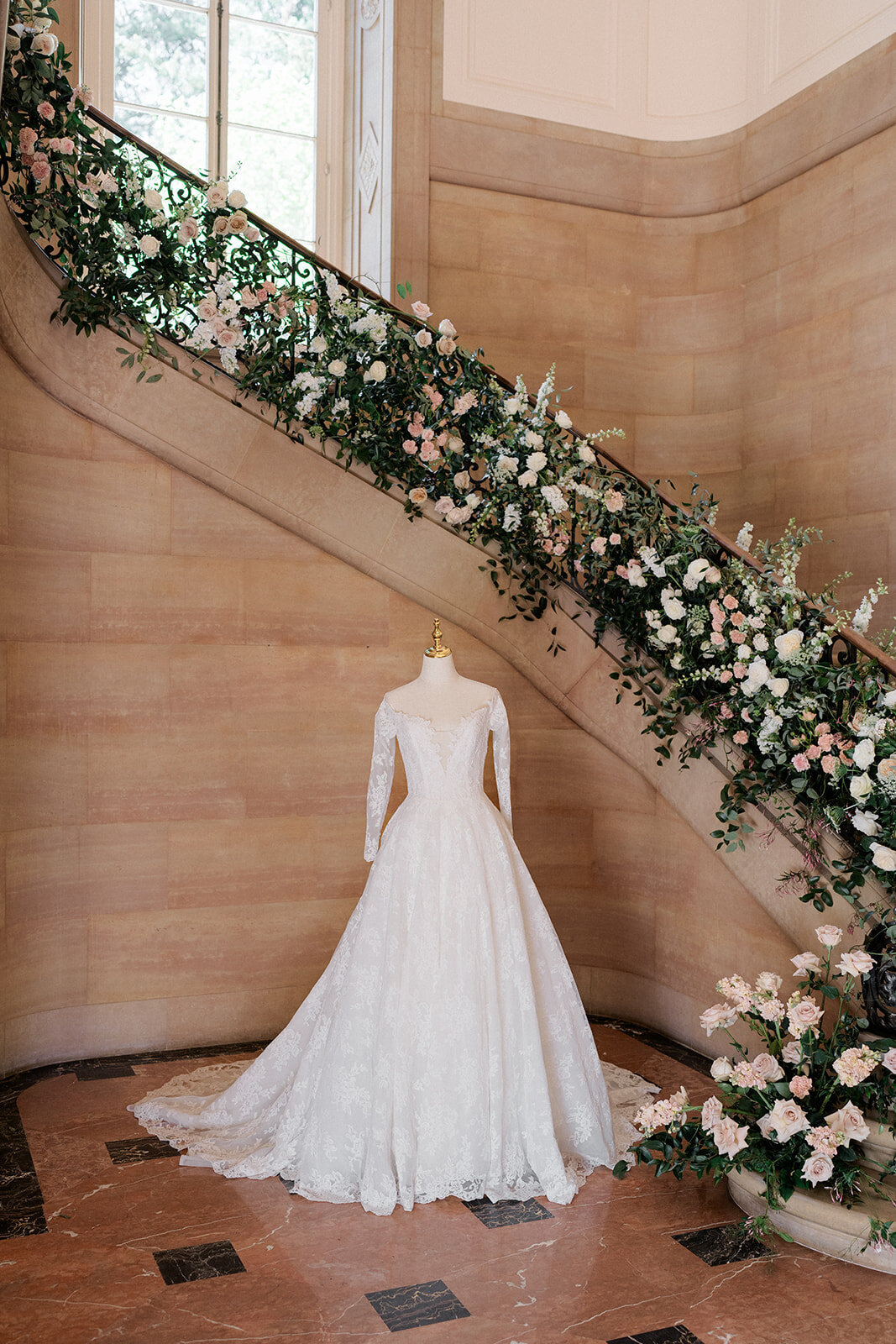 Emerald City Flowers Luxury & Elegant Floral Design in Seattle — Pamela and Elijah Wedding Portfolio Photo 3