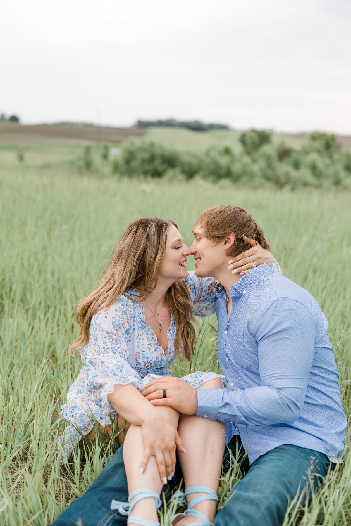 engagement-session-hutchingson-mn (45)