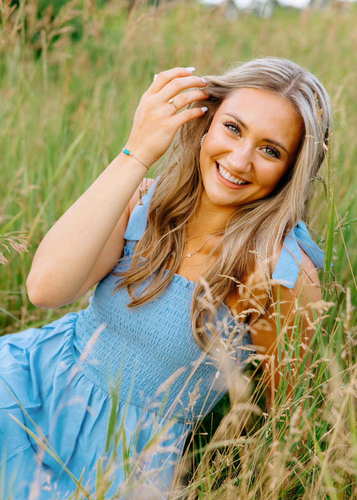 Outdoor senior portraits Wisconsin