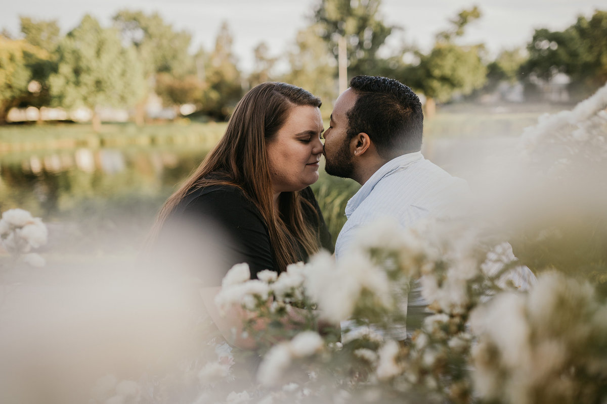 Lakeside-Park-Fort-Wayne-Indiana-Engagement-SparrowSong-Collective-01