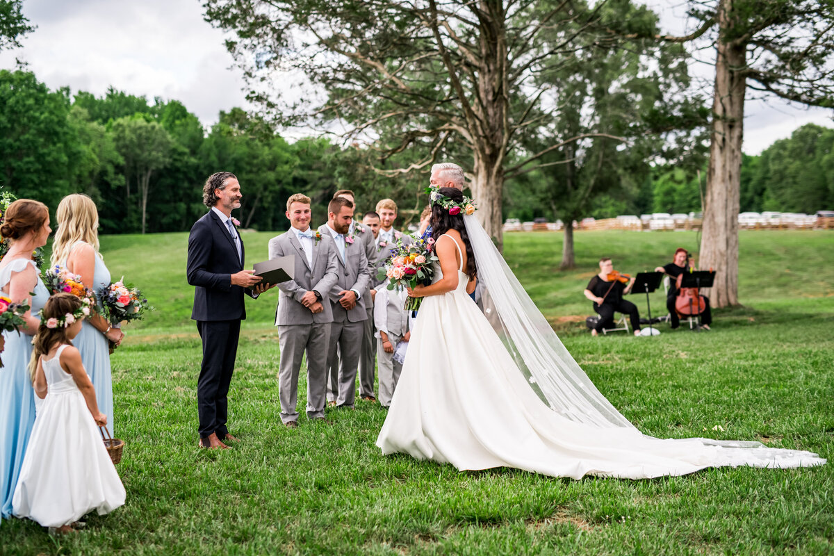 golden oak farm wedding cost