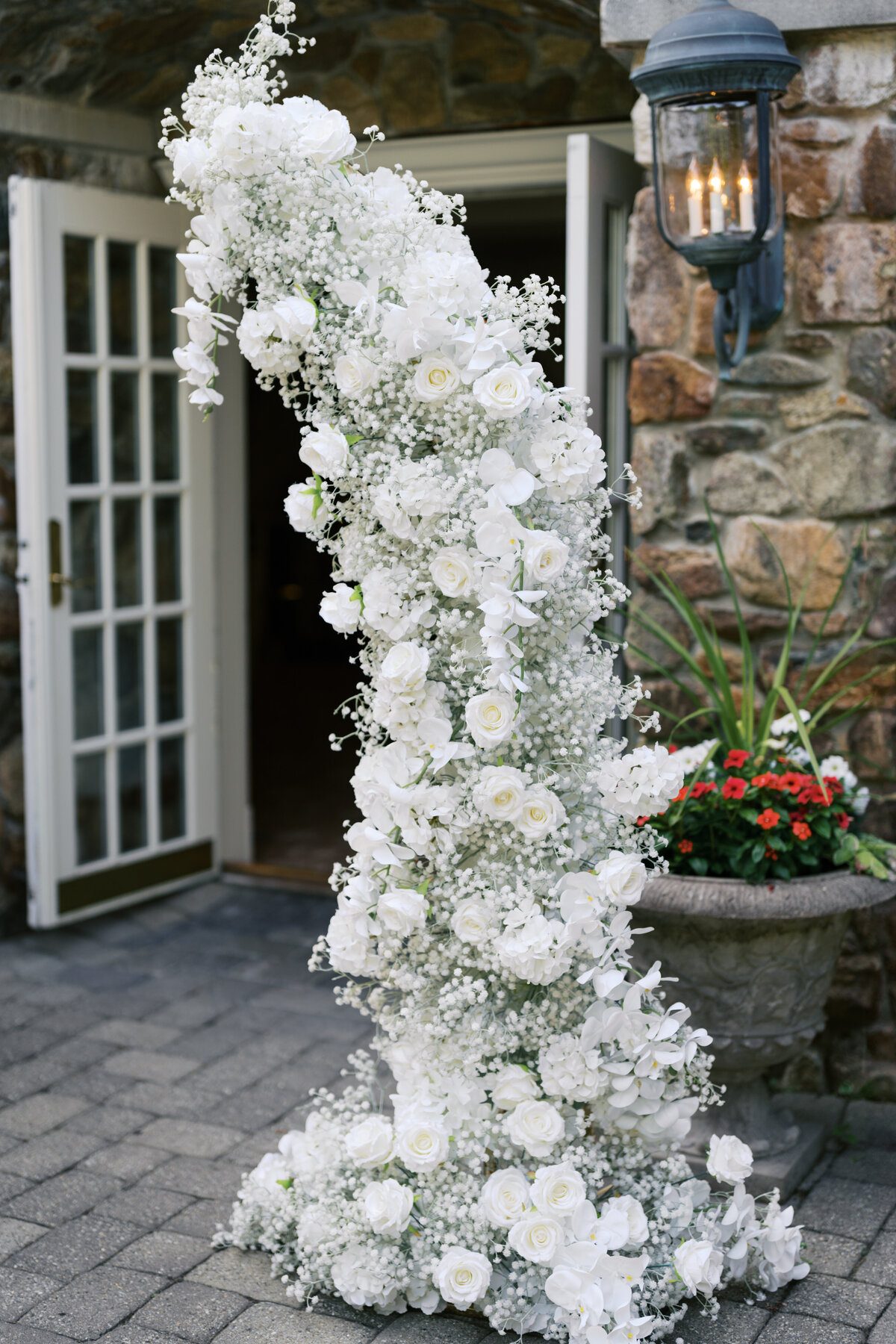 Kylie+TommyOldeMillInnWedding-1051