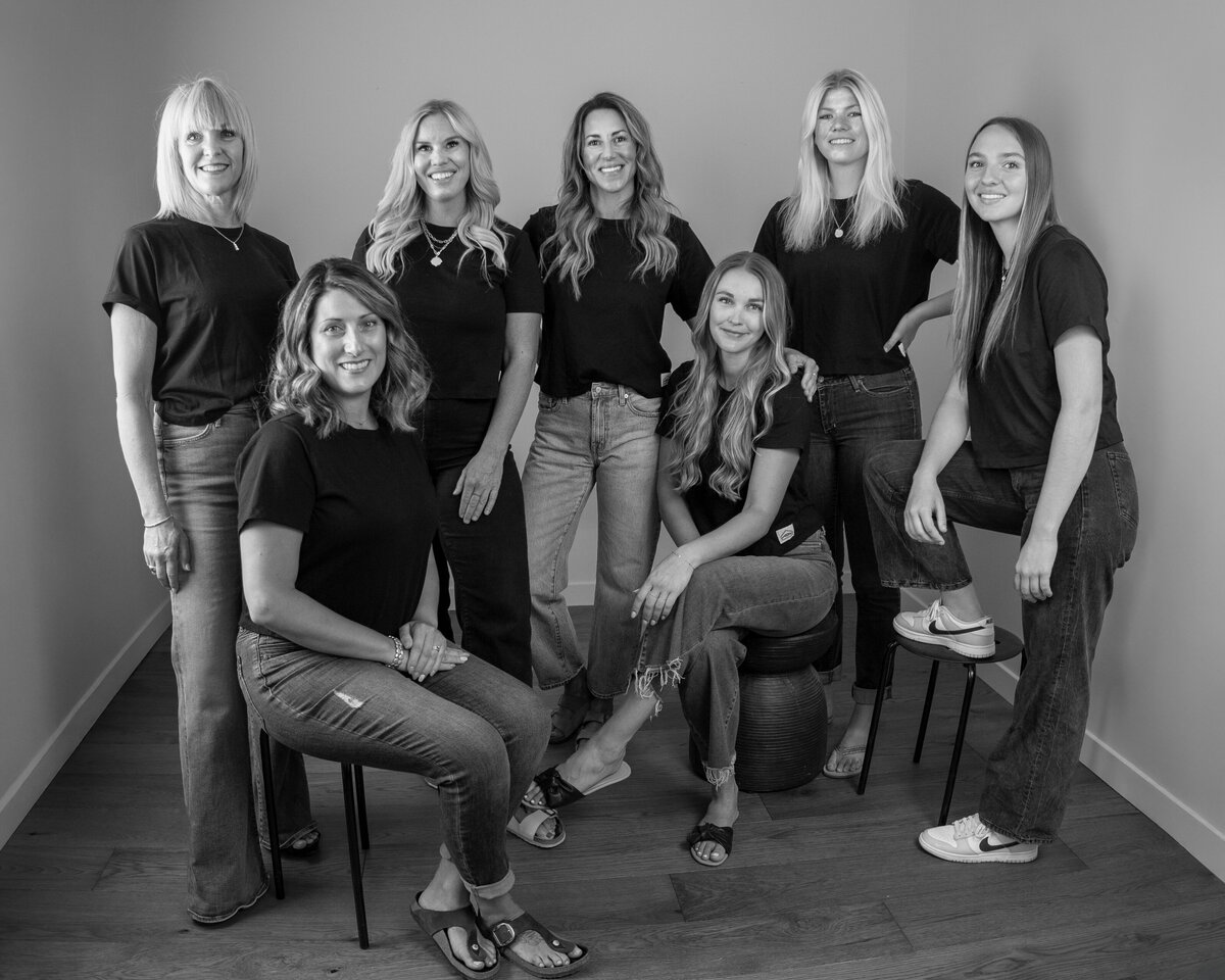 Black and White Headshots 6.19-17