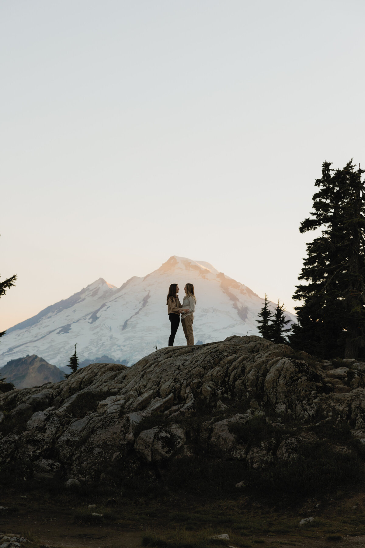 Engagement-Session-PNW-Mt-Baker-Artist-Point-Washington-Couples-Photographer-Tessa-Marie-Collective