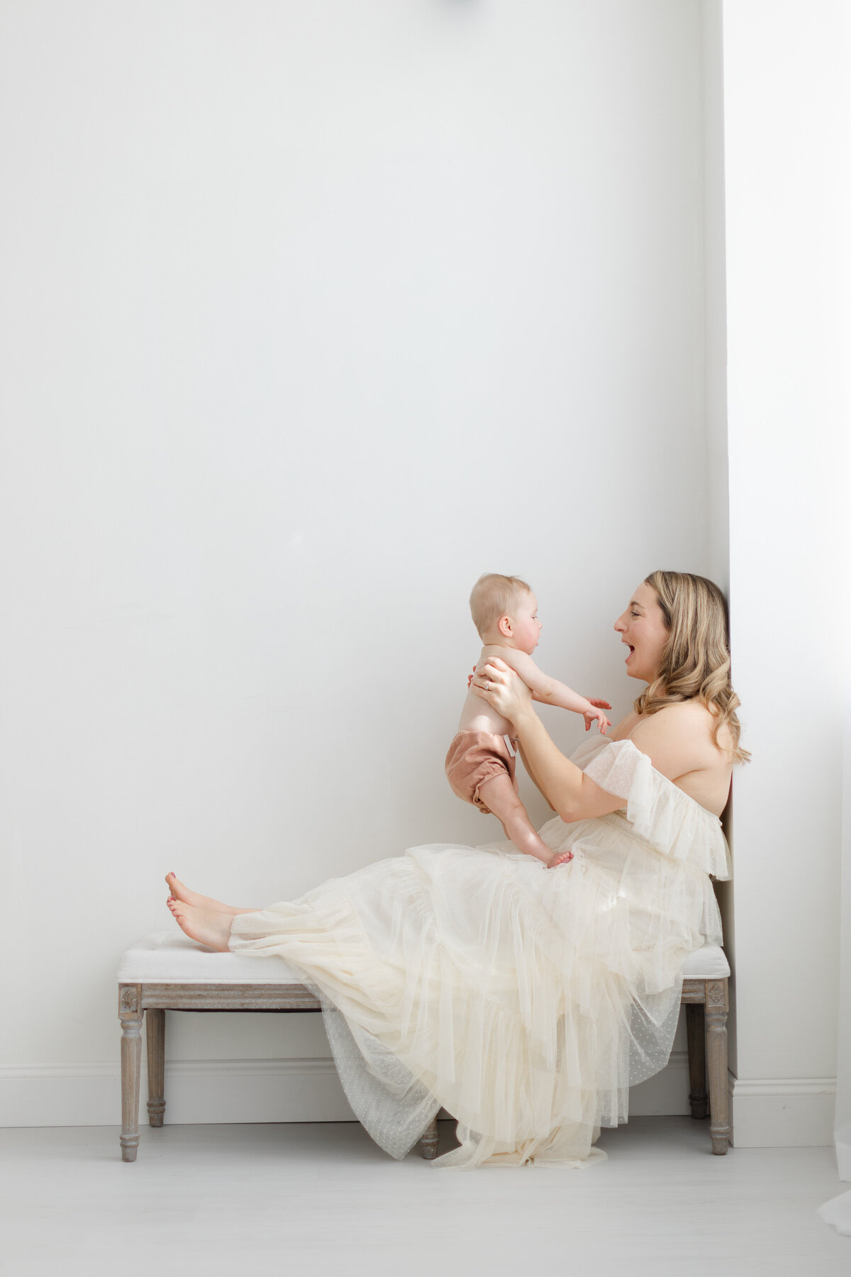 Philadelphia baby milestone portraits - 3