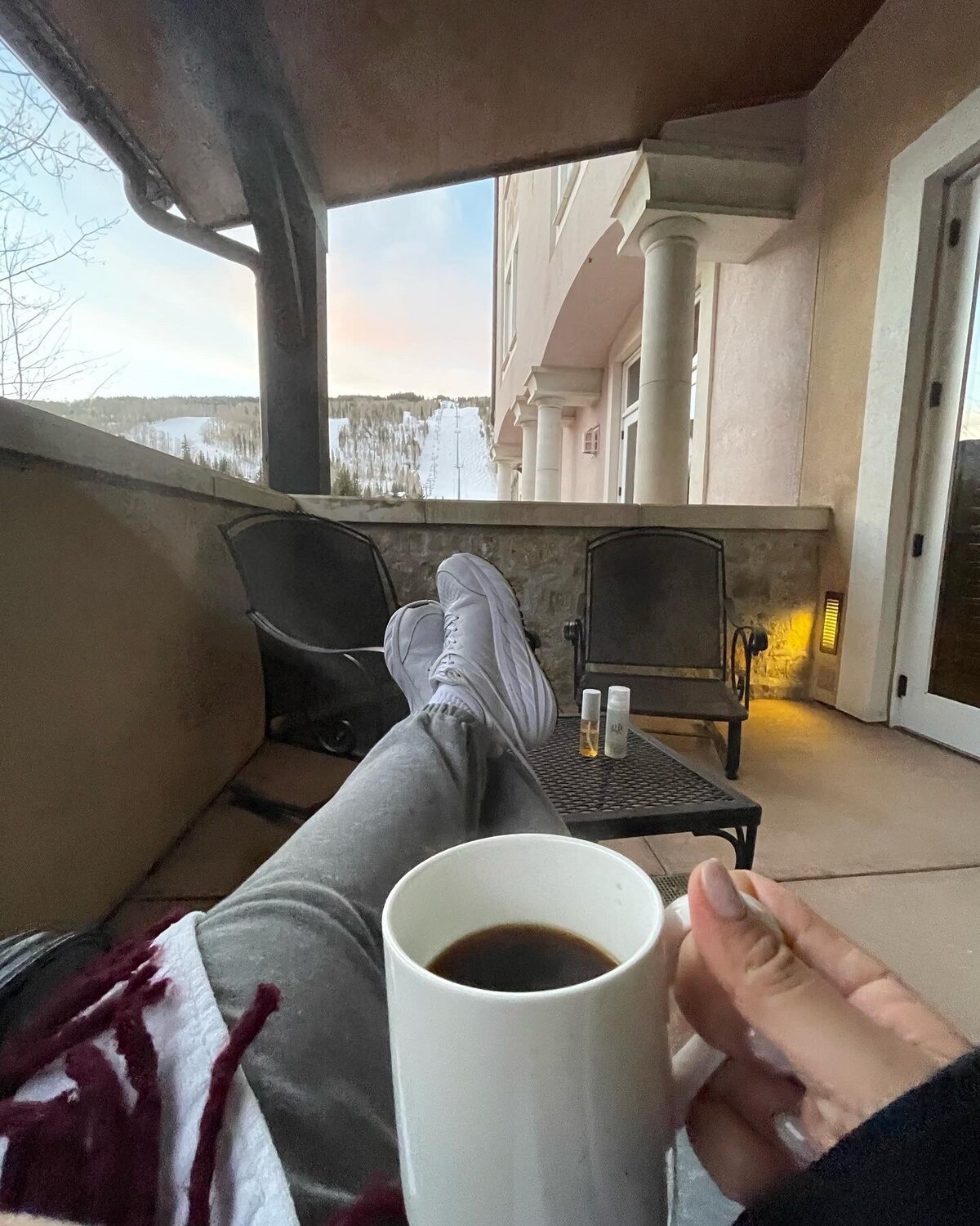 E812EFDC-06E6-4621-BDF2-96B1793AE075