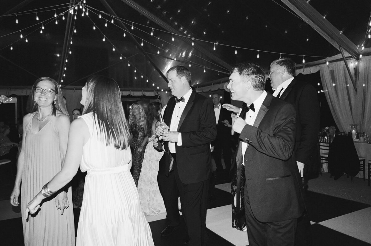 MauraDavidson_EastCoastWeddingPhotographer-006960780010