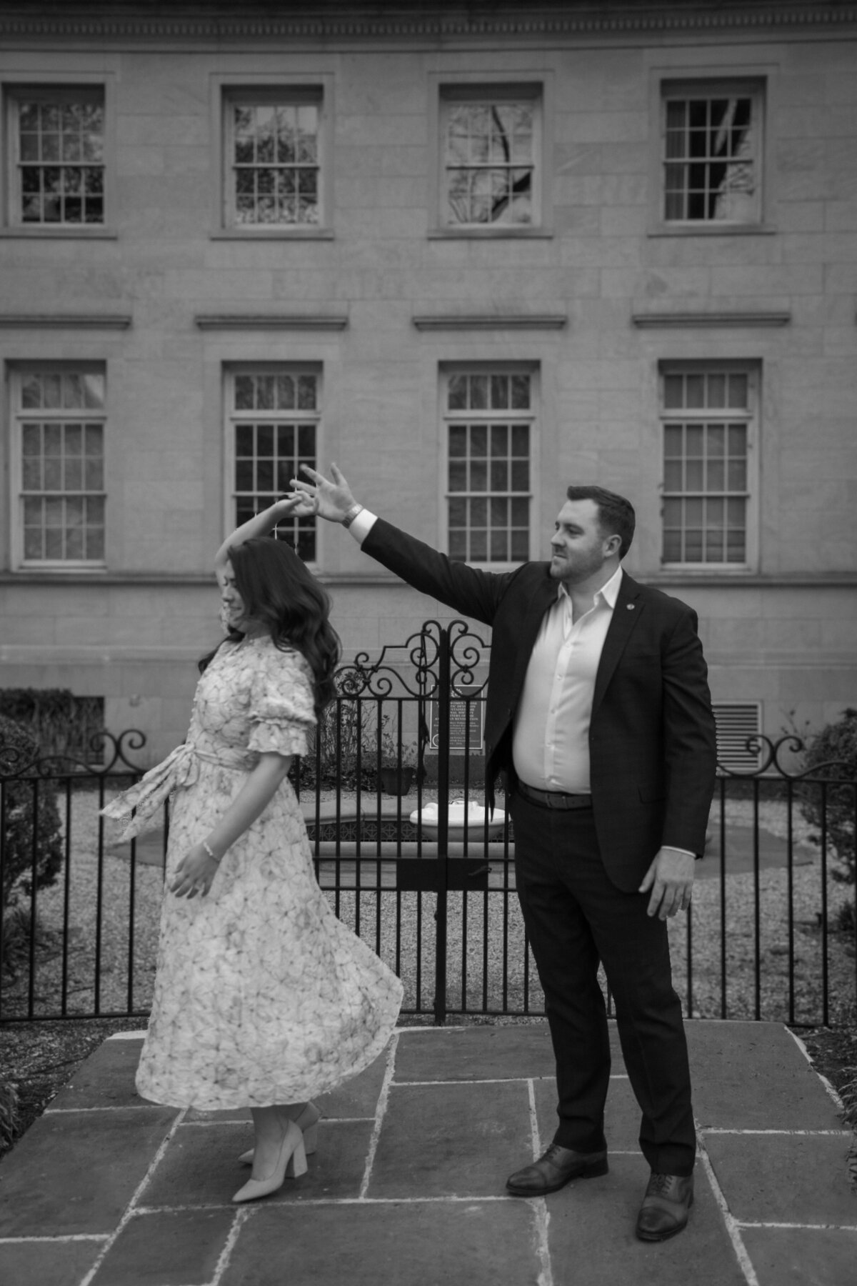 abby and colin in washington dc photoshoot