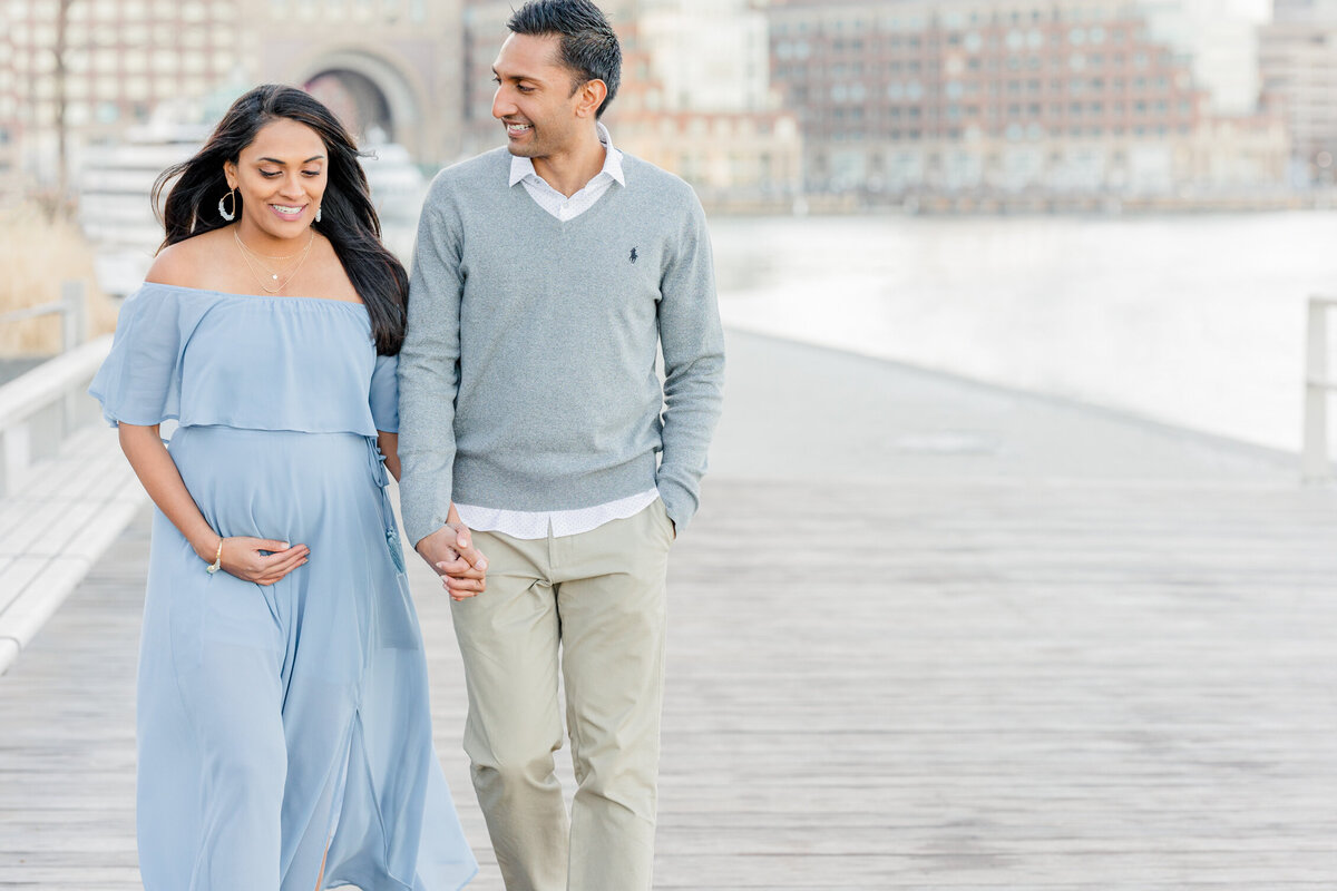 Boston-Maternity-Photographer-Seaport-Session_4