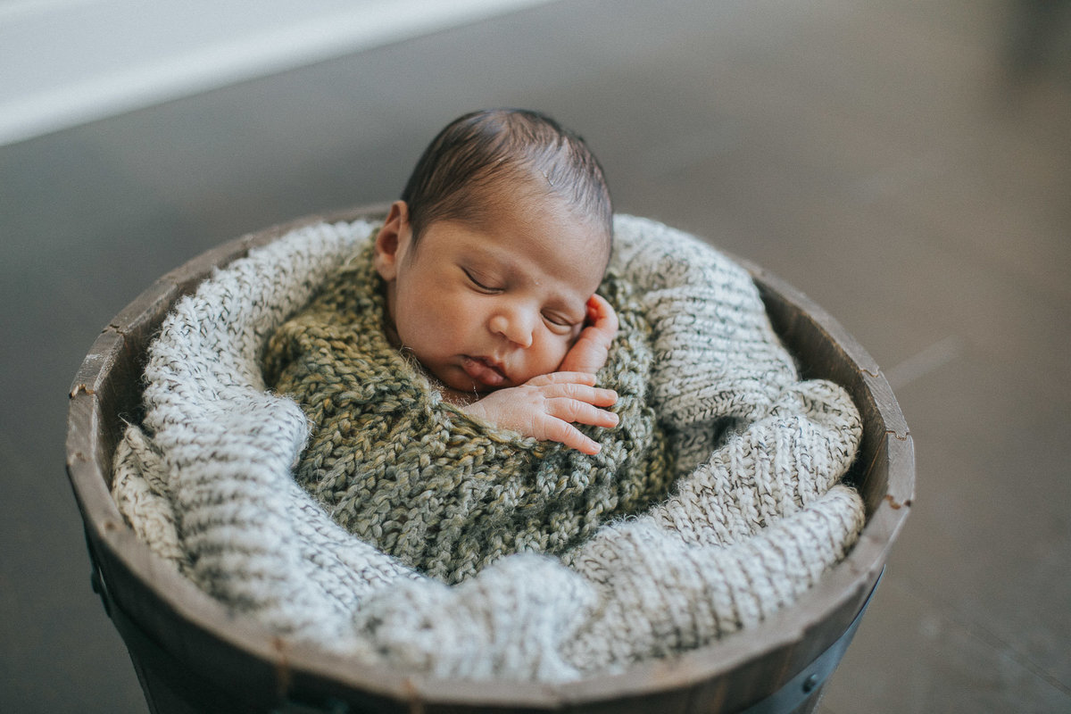 raleigh-newborn-photographers-R-0374