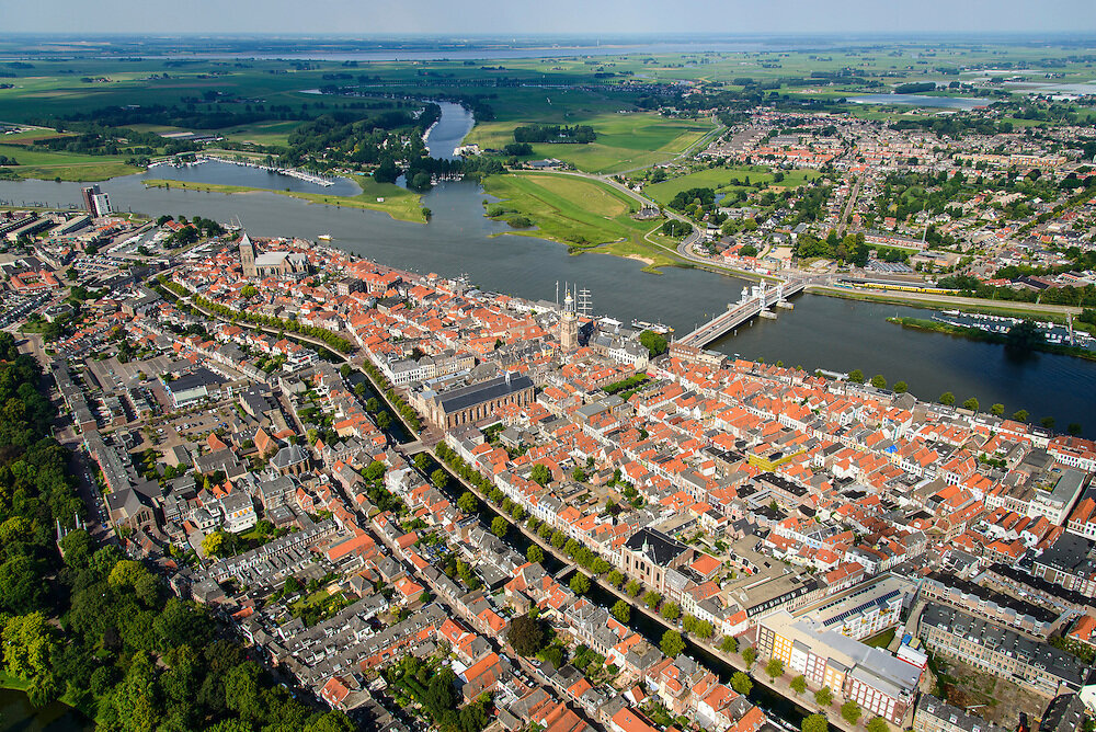 Markt Sint-Oedenrode Bureau Lokahi