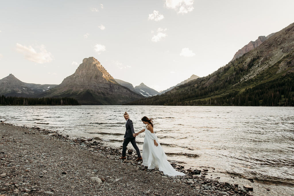 praylakemontana-praylakeelopement-glaciernationalparkelopememt