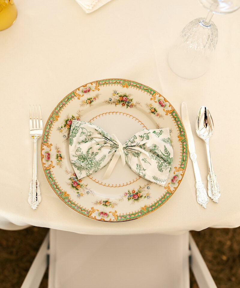 finer-points-coastal-westside-inn-manteo-wedding00031