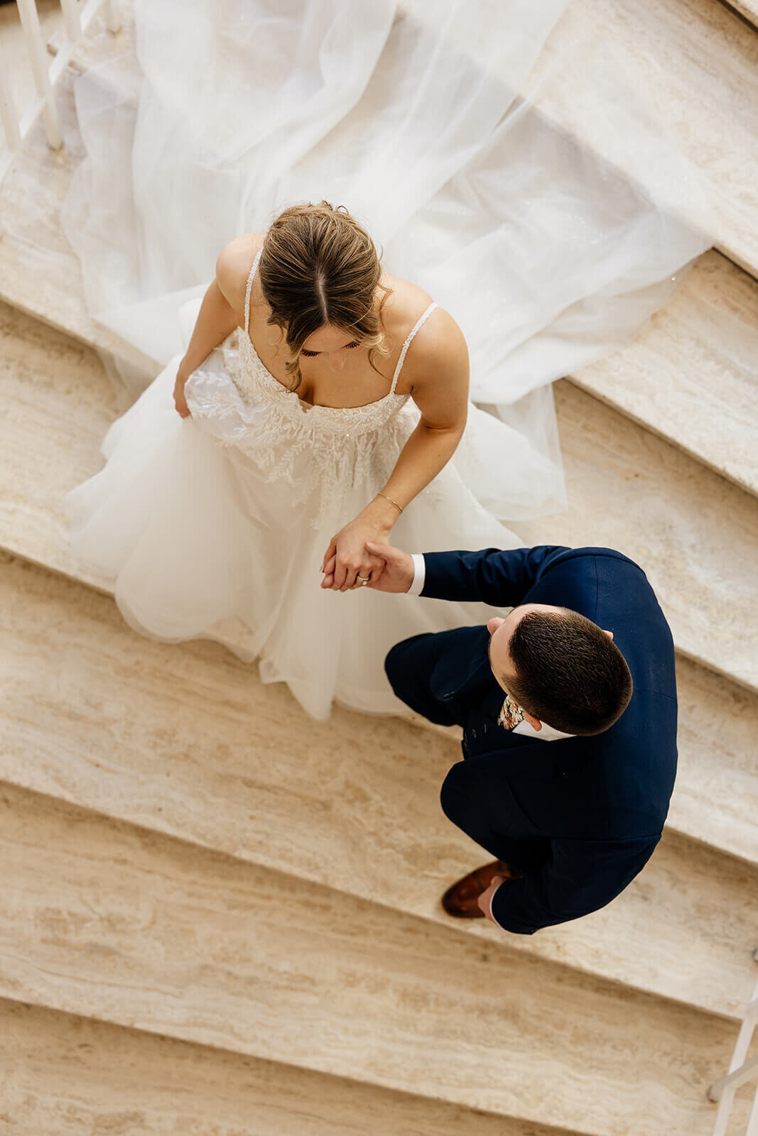 city-view-lofts-modern-downtown-chicago-wedding-032