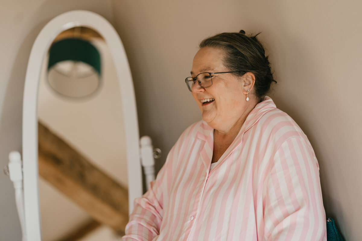 GraceDovePhotography_Hattie&Jake_WeddingPrep-24