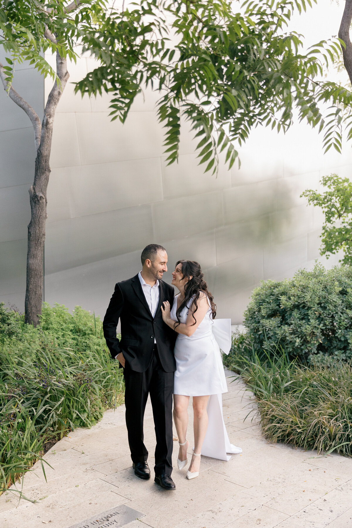 dowtown-los-angeles-Engagement-photos-17-adrian-mayra