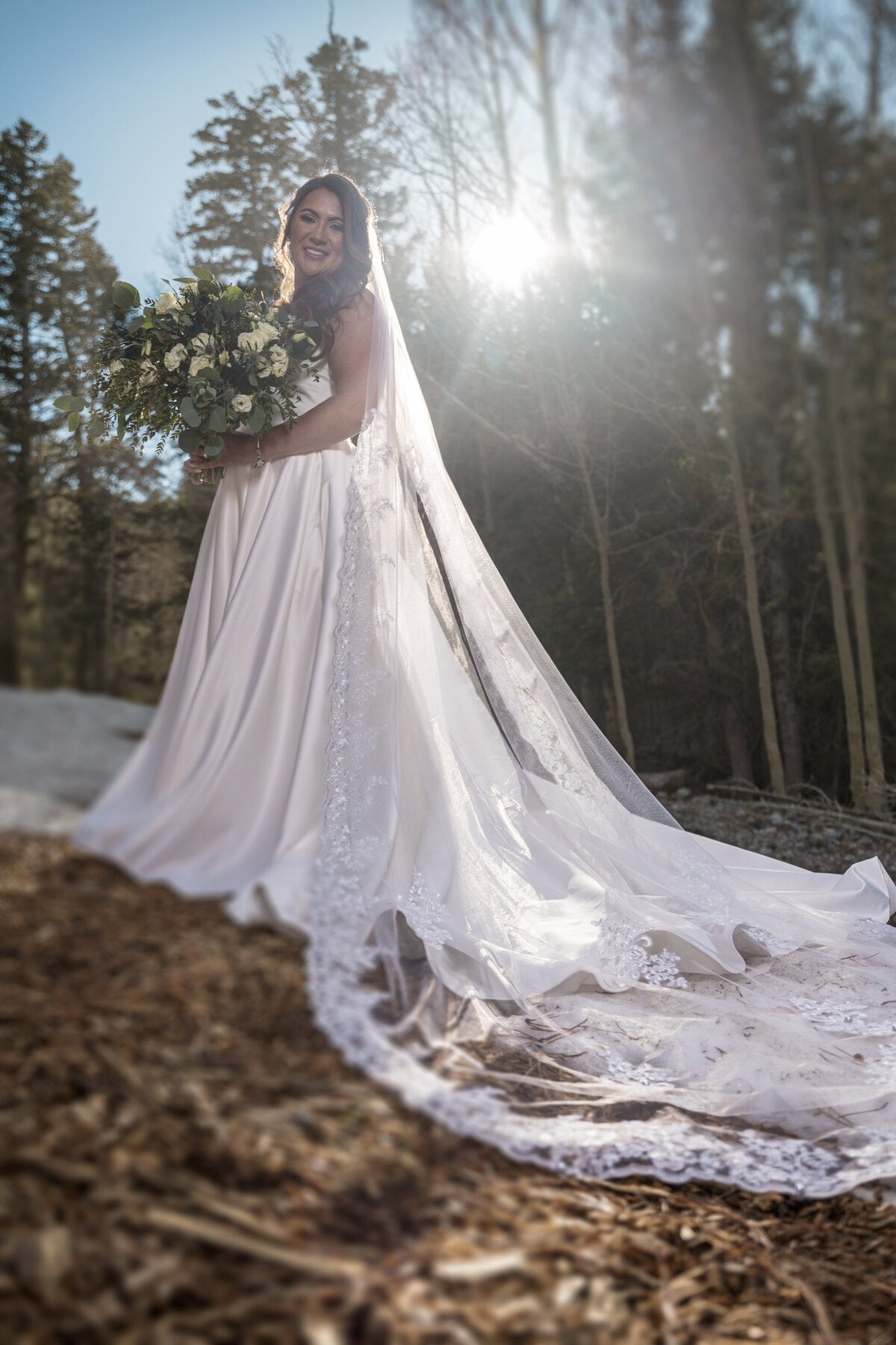 lincoln-outdoor-wedding-couple-kiss-legacy-in-light (50)