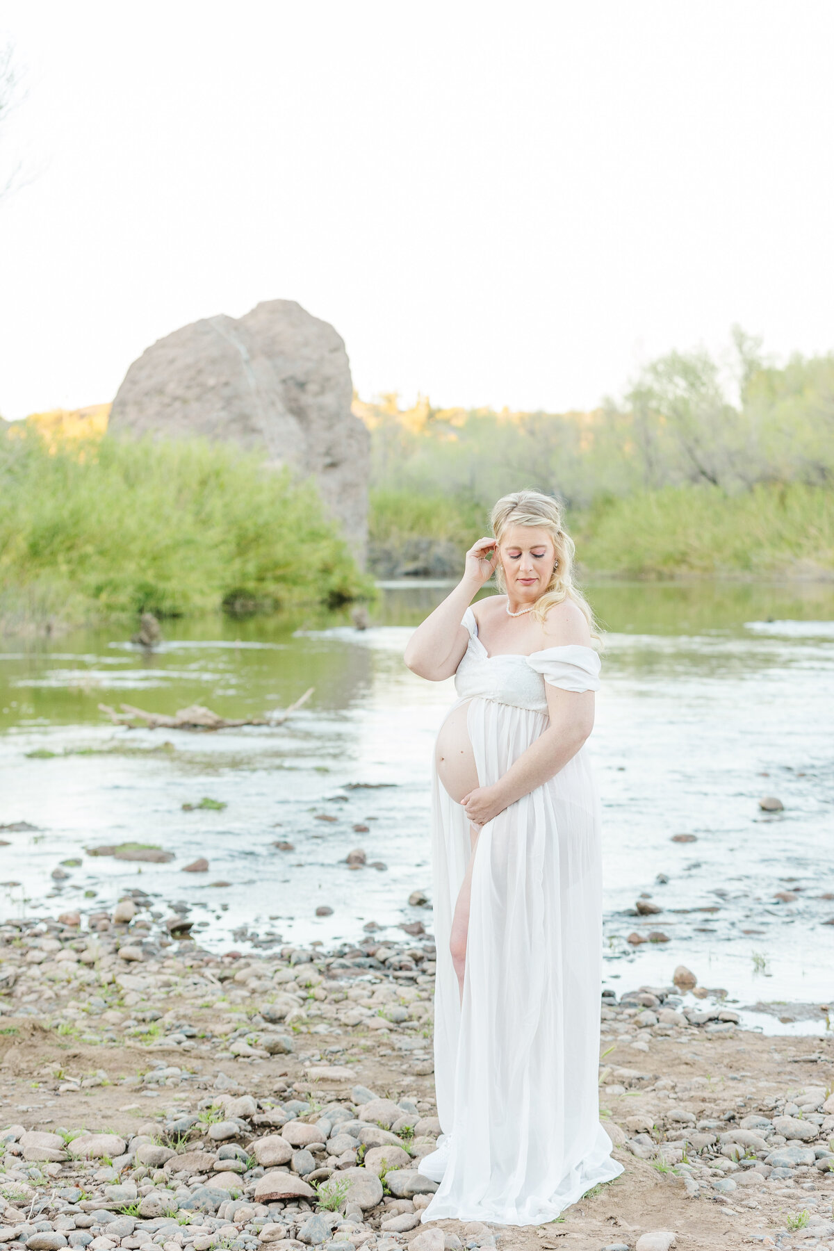 MATERNITY031222-142
