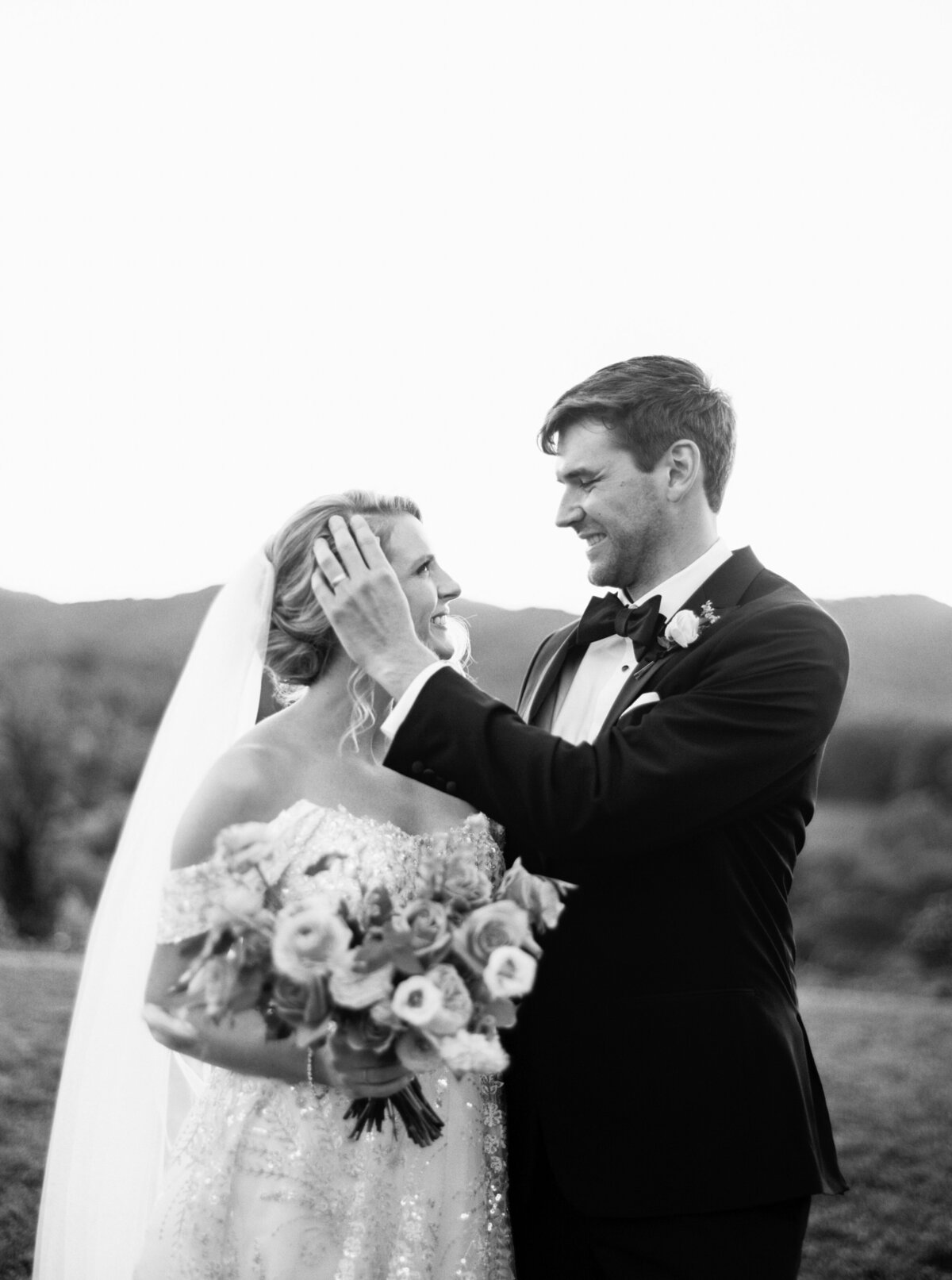 pippin-hill-wedding-katieanderic-danielle-james-photography-24