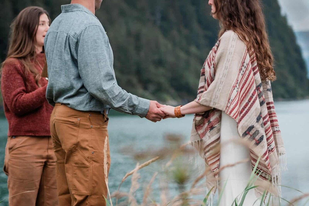 seward-wedding-venues-ceremony-on-fox-island