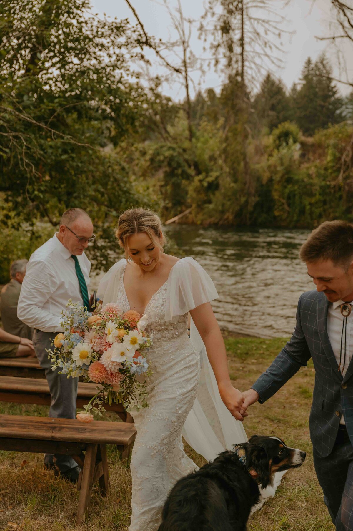 Mckenzie-River-Wedding-Photos-32