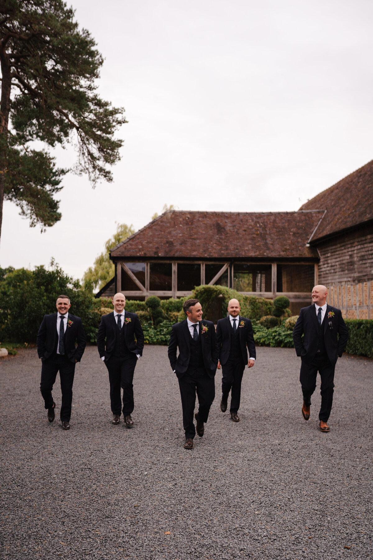 GraceDovePhotography_Matt&EmmaWedding_barnsandyardwedding-21