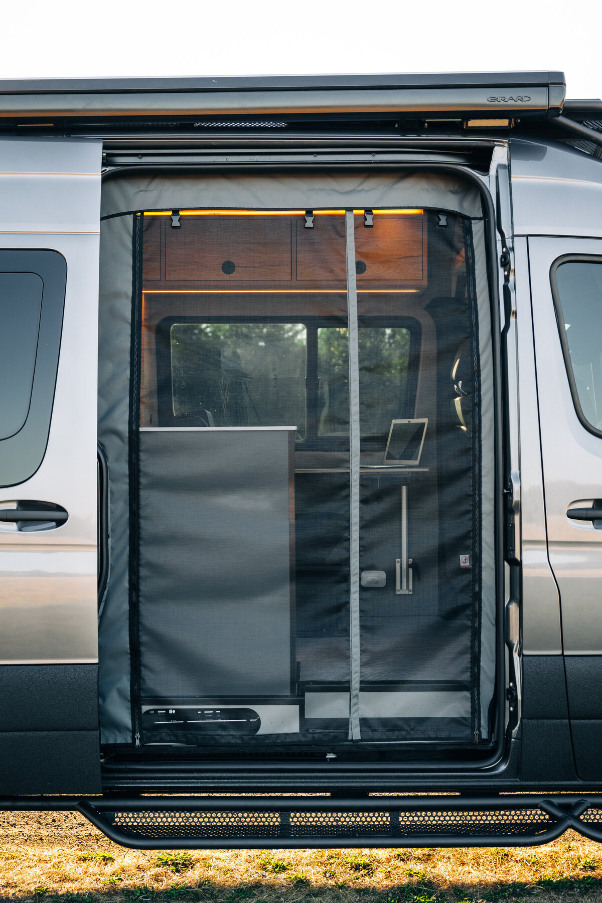 Zabaleta_BenchmarkVehicles202234