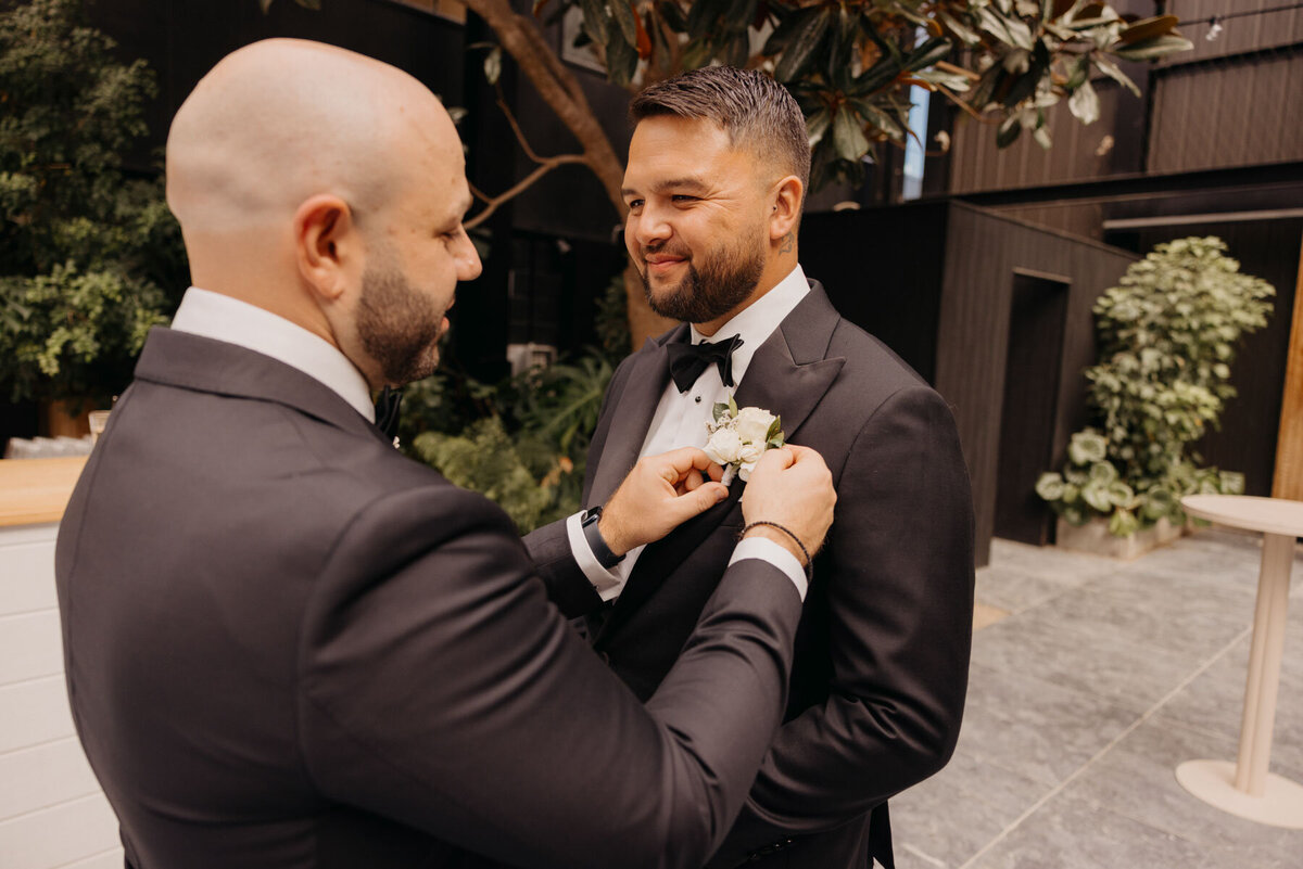 Nicole_and_sam_auckland_wedding©emmalinephotography_37