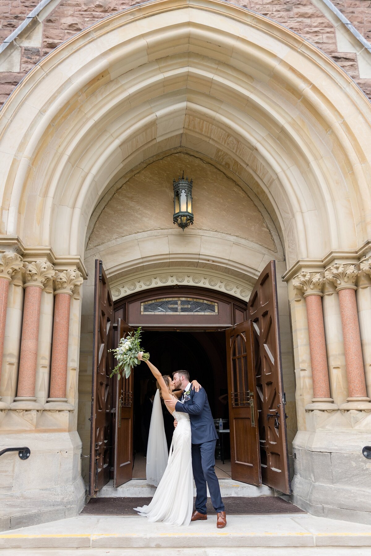 St Peters Basilica and Brescia College Wedding - Dylan and Sandra Photography - 0583