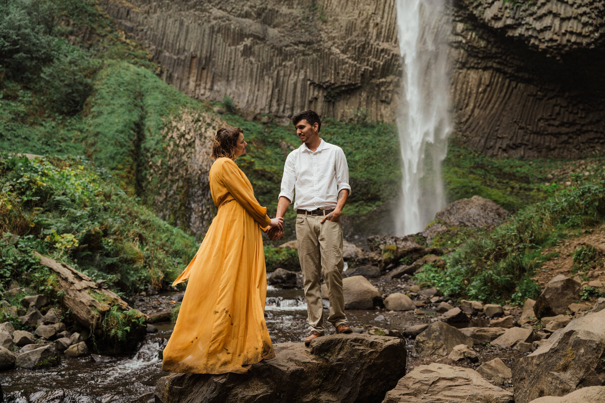 oregon-elopement-photographer-7