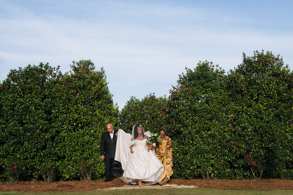Ed and Aileen Photography Chicago Illinois Digital Film Wedding Engagement Photographers Destination Bibb Mill27