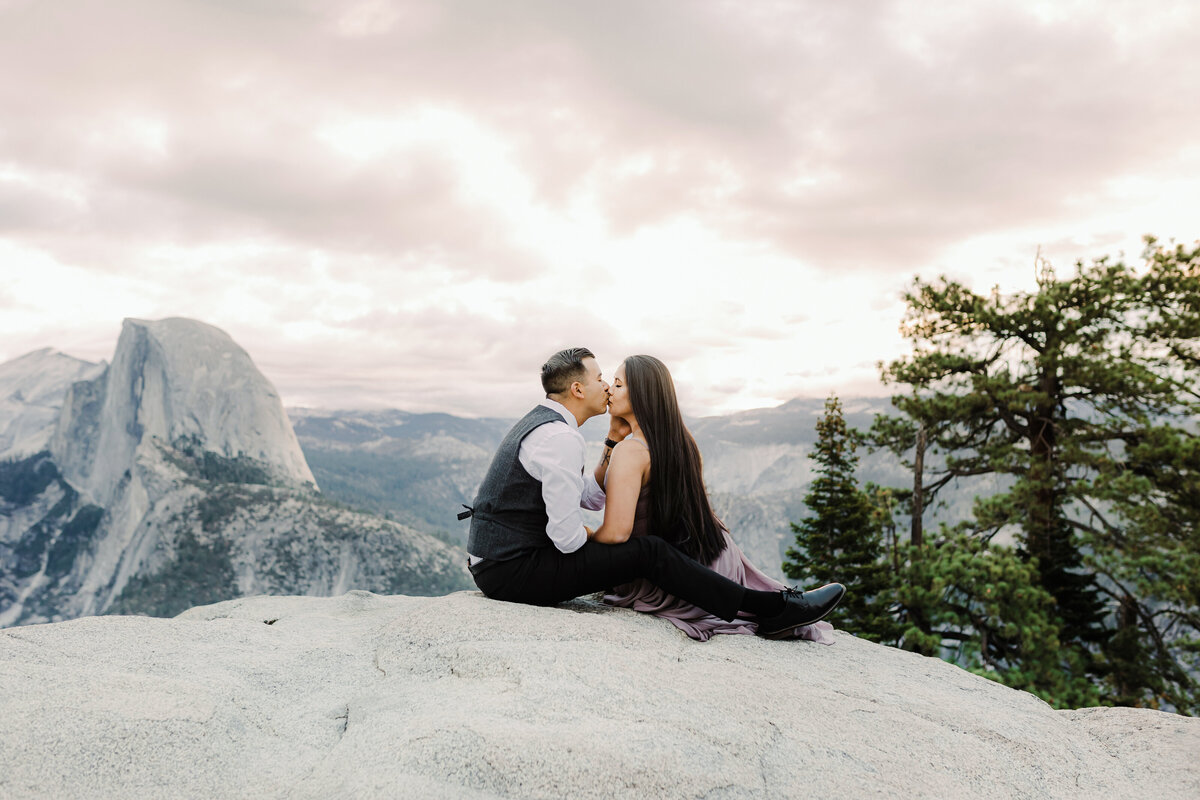 Engagement+Photos+Yosemite+CA_16