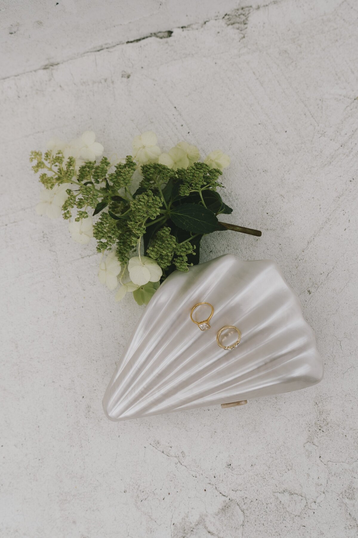 Jeune-Perche-Faye-Fern-Creative-MVFPortraits-Details-01