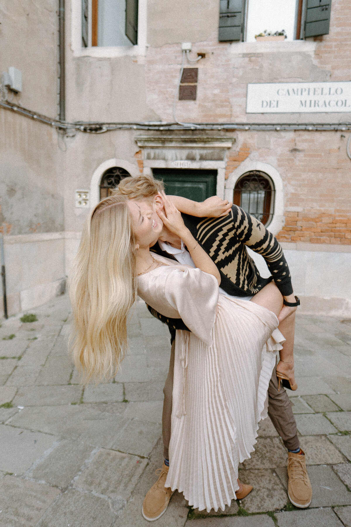 Documentary-Style-Editorial-Vogue-Italy-Destination-Wedding-Leah-Gunn-Photography-34