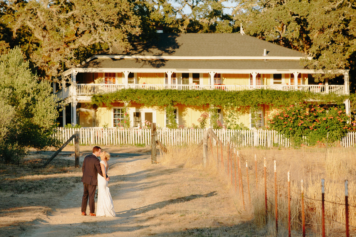 Outdoor wedding at Beltane Ranch in Sonoma.