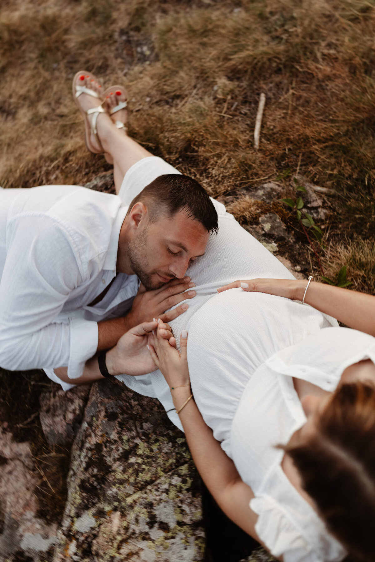 shooting-grossesse-golden-hour-en-nature3