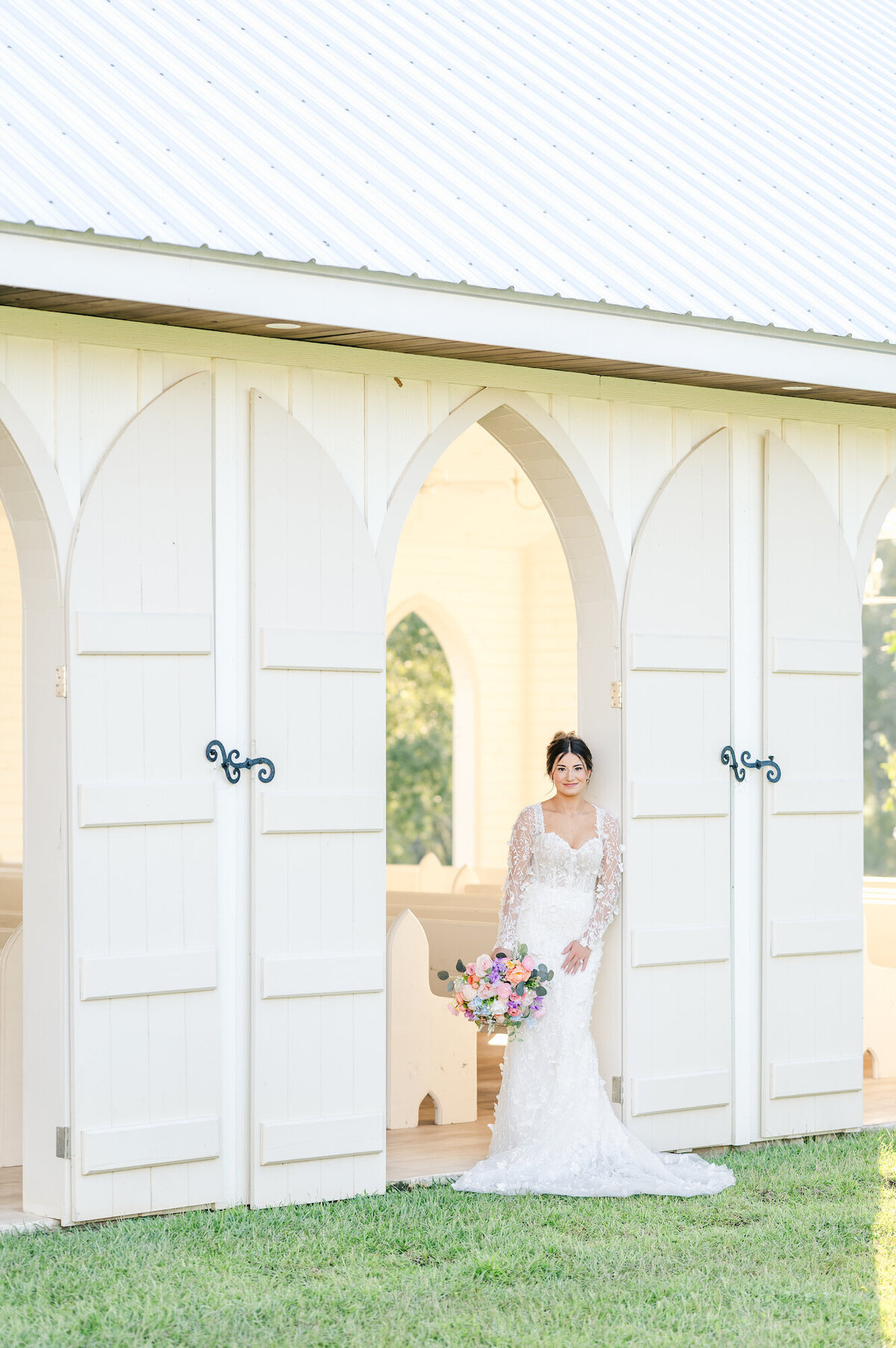 white-magnolia-bridal-kentwood-louisiana-11